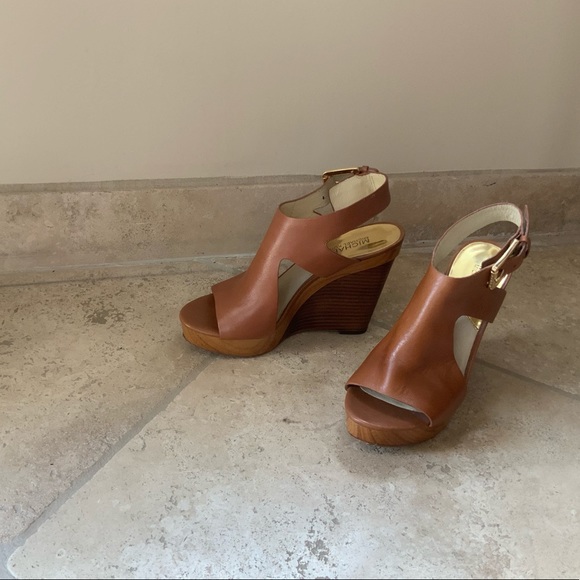 Michael Kors Brown Leather Wedge Sandals - Picture 5 of 10